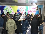برپایی ایستگاه صلواتی به مناسبت میلاد امام علی(ع) و روز پدر در ایستگاه متروی میدان کهن تبریز